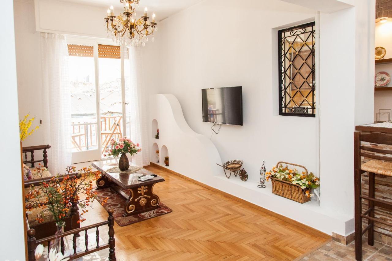 Beautiful Apartment In Pagkrati -Gtd95601 Athens Exterior photo